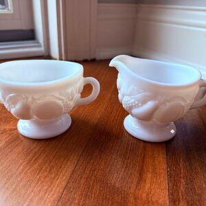 Vintage Westmoreland Della Robbia White Milk Glass Sugar & Creamer